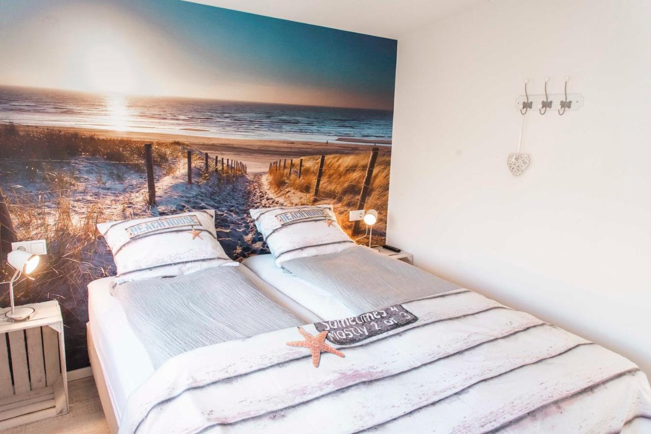 Bungalow Sunny, Lekker Uitwaaien Op Het Strand! Callantsoog Luaran gambar