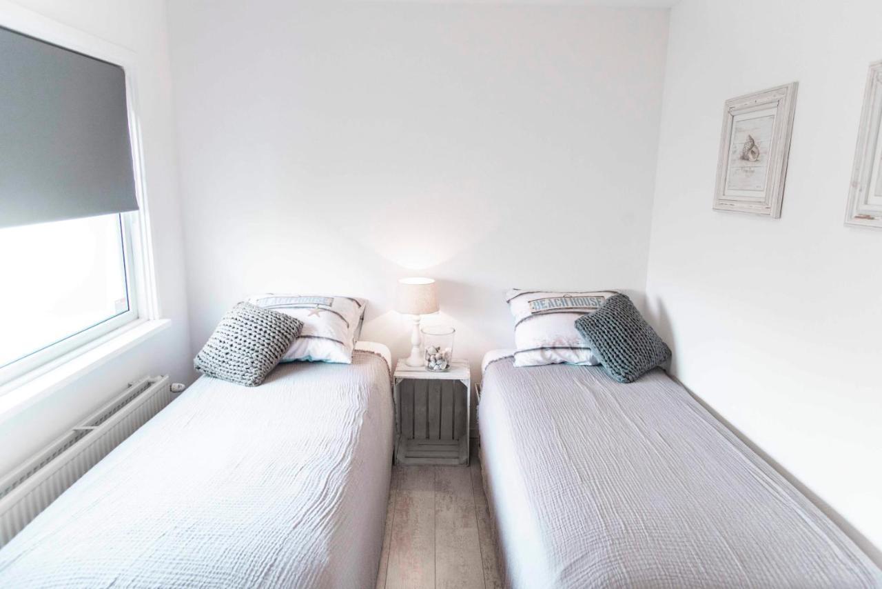 Bungalow Sunny, Lekker Uitwaaien Op Het Strand! Callantsoog Luaran gambar